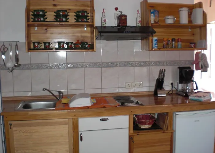 Claudia Apartman