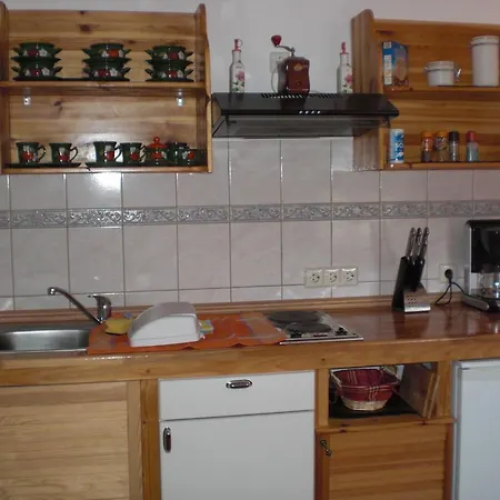 Claudia Apartament